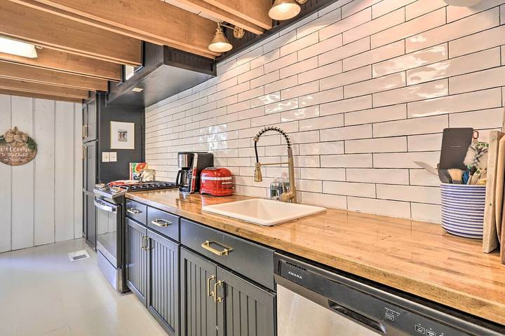 Vacation rental for 10 people, with yard and terrace in Lake Sinclair