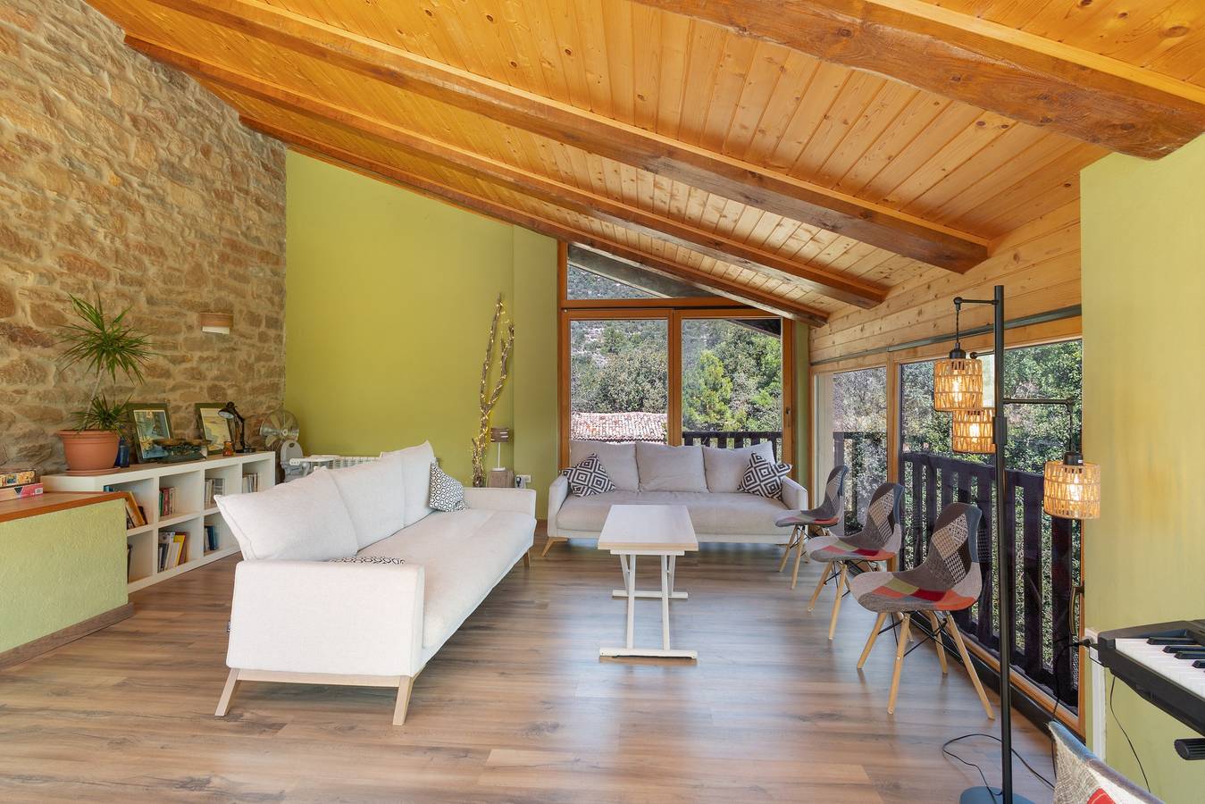 Chalet 'Masia La Clariana' con vistas a la montaña, piscina privada y Wi-Fi in Molsosa, Provincia de Lleida