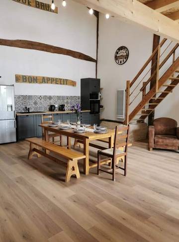 Gîte pour 8 personnes, avec jardin et terrasse à Saint-Vincent-sur-Graon