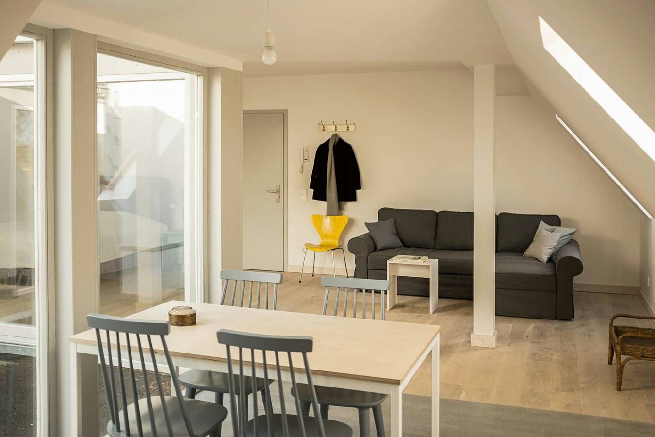 Ganze Wohnung, Weiter Blick in die Natur vom Herrenhaus auf Rügen in Poseritz, Stralsund Umland