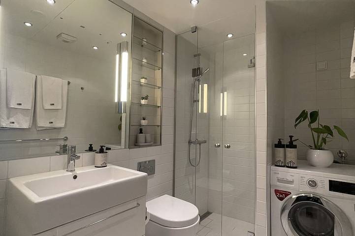 Appartement entier, Bright & exclusive 1Br in Prime Location-located on water with see view in Frogner, Oslo métropole