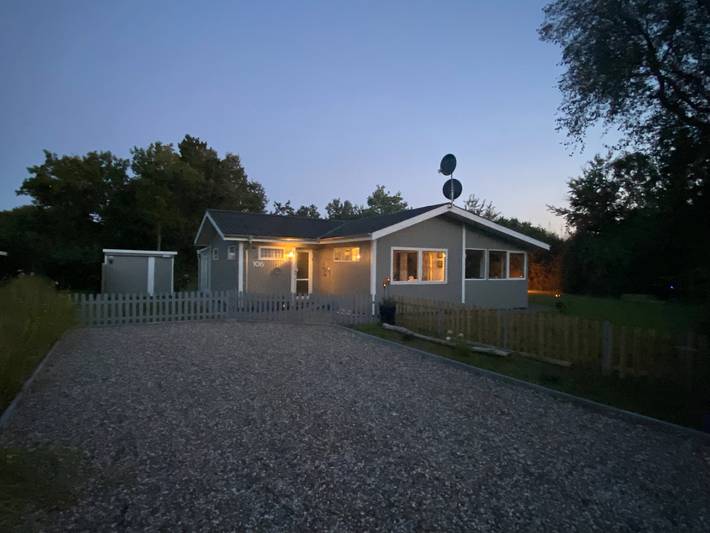 Ferienhaus für 10 Personen, mit Terrasse und Garten sowie Seeblick in Hvalpsund - 2
