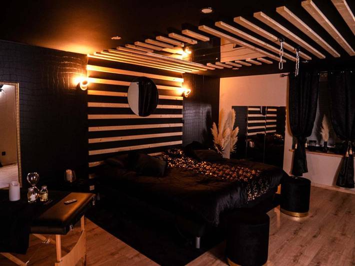 Gîte pour 2 personnes, avec sauna et jacuzzi à Charmes - 2