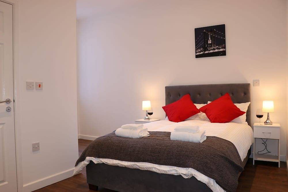 Apartamento entero, Piso de 1 dormitorio recientemente reformado cerca del centro de la ciudad in Stoke-on-Trent, Midlands