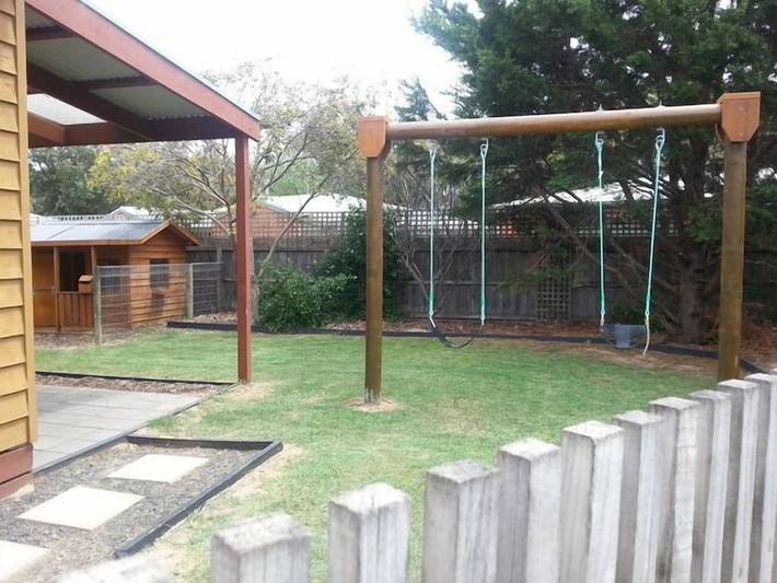 Holiday home for 8 people, with terrace and garden as well as hot tub in Great Ocean Road