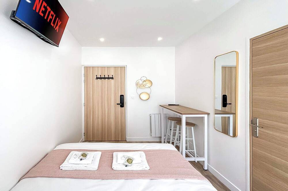 Entire apartment, Hoche C 105 - Studio Apartment, Sleeps 2 in Le Pré-Saint-Gervais, Seine-Saint-Denis