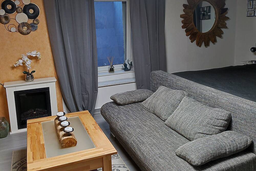 Ganze Wohnung, Ferienwohnung für 2 Personen - Stadtrandlage - Nähe der Ostsee in Grevesmühlen, Nordwestmecklenburg (Wismar und Umgebung)