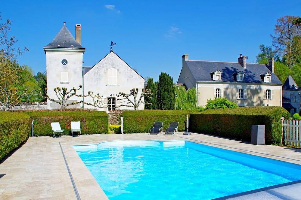 Chambres d'hôtes spacieuses près de la Loire in La Ménitré, Région d'Angers