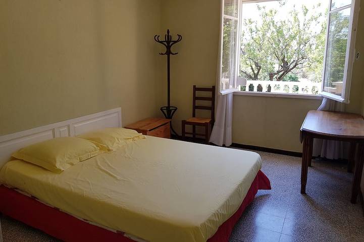 Location de vacances pour 10 personnes, avec terrasse et jardin, animaux acceptés à Castelnau-de-Guers - 3