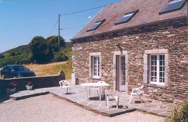 Gîte für 5 Personen, mit Terrasse und Garten in Cotentin