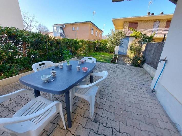 Appartement de vacances pour 4 personnes, avec jardin