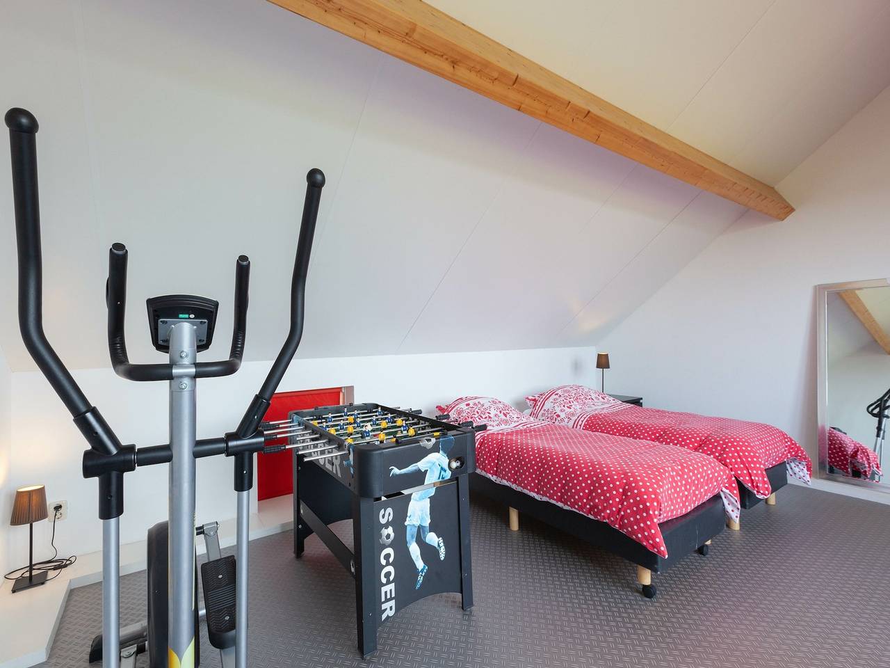 Ferienhaus für 8 Personen mit Terrasse in Ijsselmeer