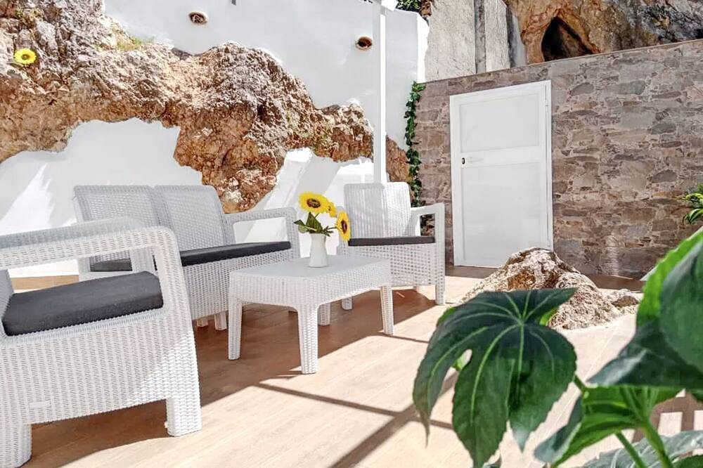 Homerez - Charming Villa in Olvera with Private Pool in Olvera, White Villages