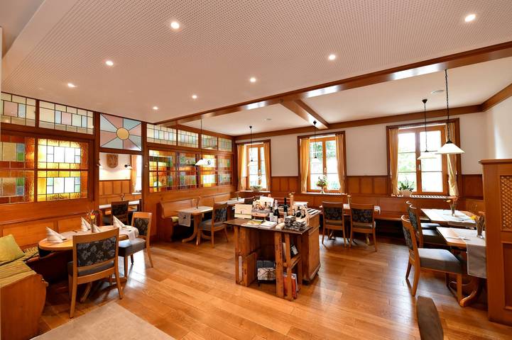 Landgasthof und Hotel Zur Rose - Einzelzimmer mit Frühstück in Gemeinde Ehingen an der Donau, Alb-Donau-Kreis