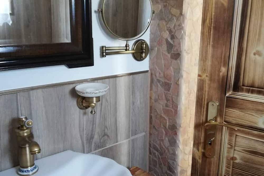 Gästehaus mit 3 Wohnungen, im Stadtkern ruhig gelegen in Feuchtwangen, Romantische Straße