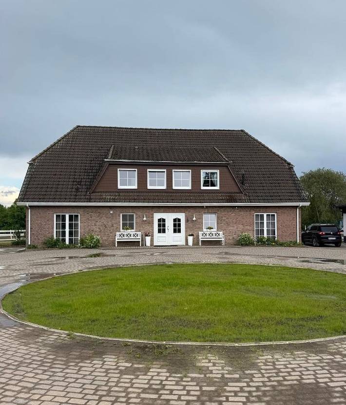 Ferienhaus für 2 Personen, mit Terrasse und Garten sowie Ausblick in Müncheberg