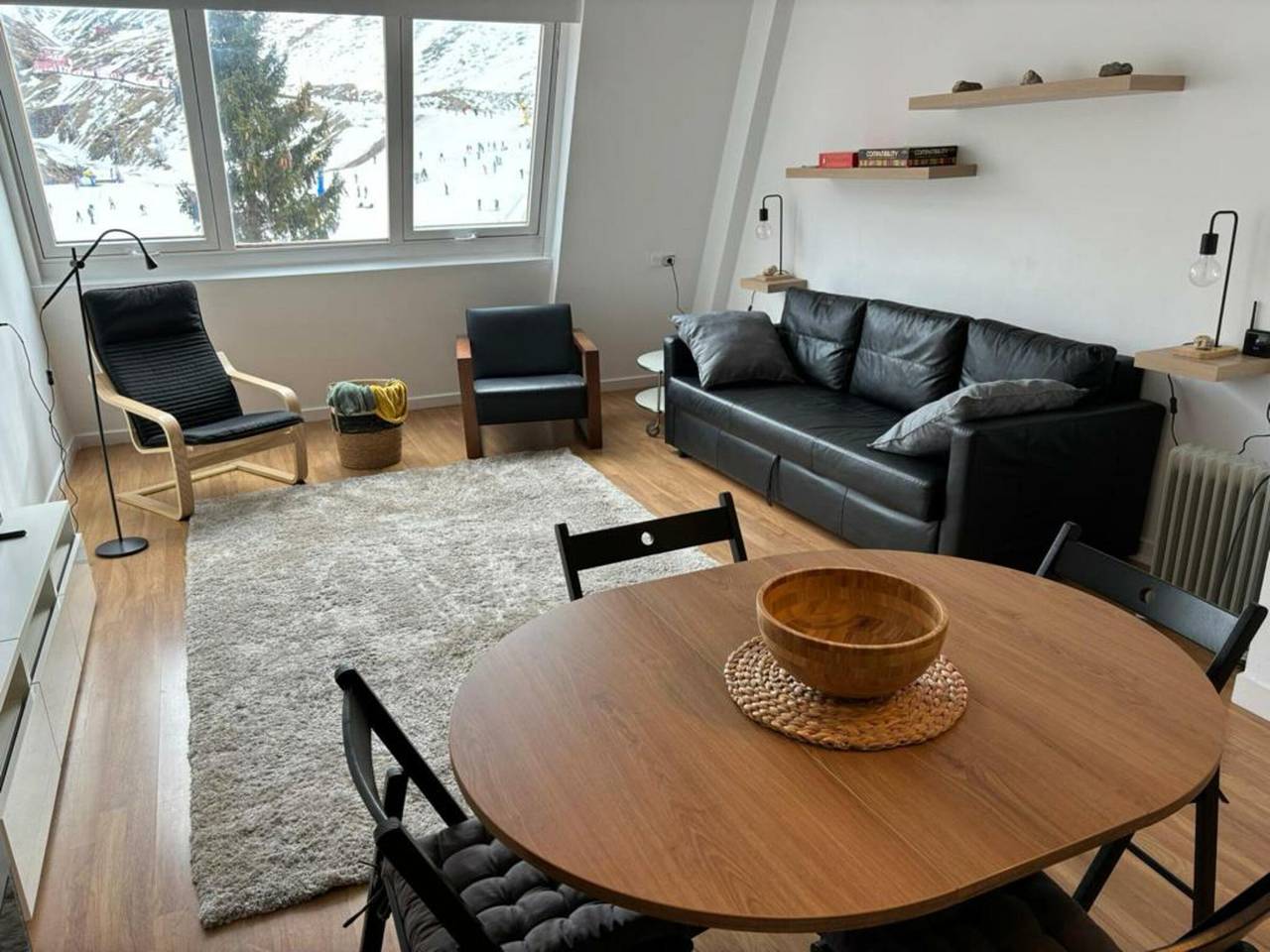 Entire apartment, Apartamento 404 Astun in Jaca, Spanish Pyrenees