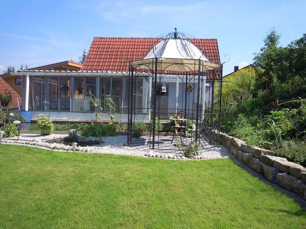 Ganze Wohnung, Ferienwohnung Wilpert - Ferienwohnung 70qm - mit Terrasse und Wlan in Maindreieck