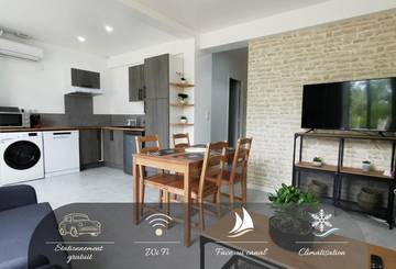 Gîte pour 4 personnes, avec jardin ainsi que vue et vue sur le lac à Cepoy