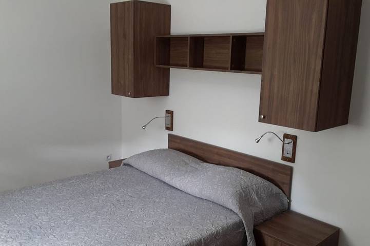 Gîte pour 4 personnes, avec jardin à Levens - 2