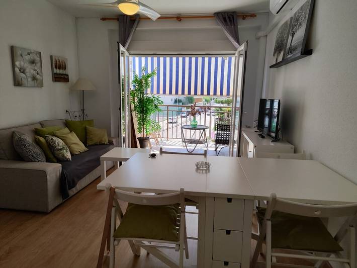 Ganze Wohnung, Familienapartment in Gandía, mit Klimaanlage, Parkplatz, Strandnah, 3 Schlafzimmer in Playa de Gandía, Costa de Valencia
