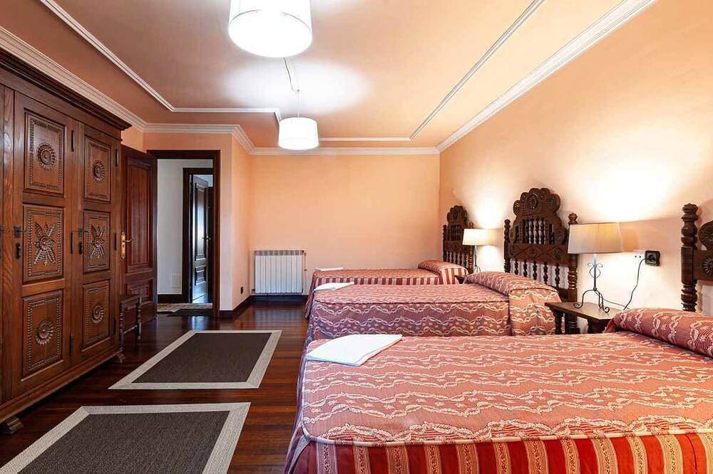 Casa rural Paco G 10404 in Reocín, Costa de Cantabria