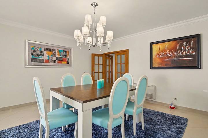 Ferienhaus für 6 Personen, mit Balkon und Garten in Quarteira - 4