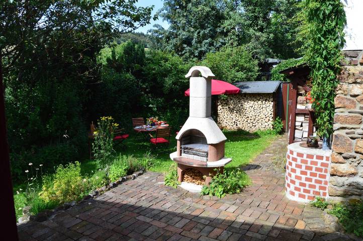 Ferienwohnung für 2 Personen, mit Terrasse und Garten in der Vulkaneifel - 2