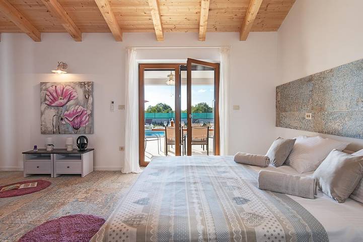 Villa mit Schwimmbad,500 m vom Meer,Top Lage,Grill,Waschmaschine,Geschirrspüler in Grad Vodnjan, Südküste Istrien