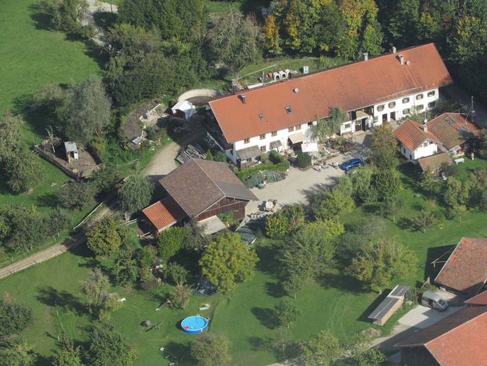 Ferienwohnung für 2 Personen, mit Balkon und Terrasse sowie Garten am Simssee