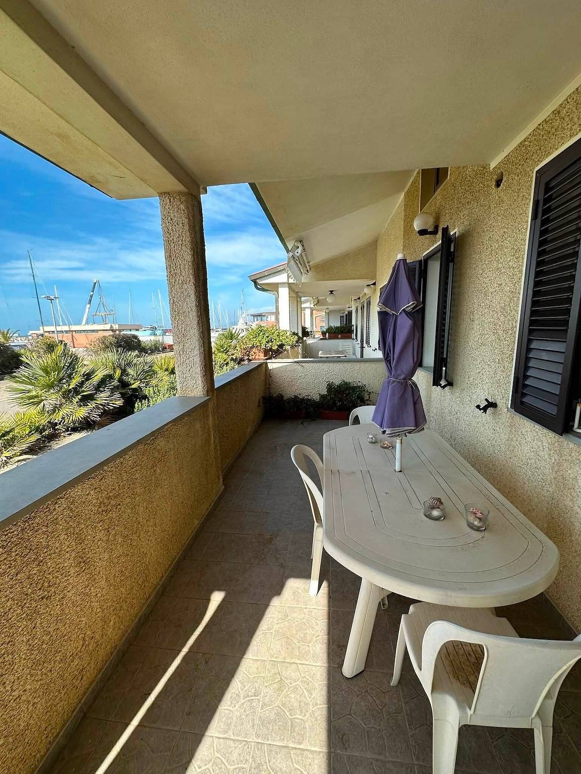 Holiday Home 'Sul Porto – Steps from the Sea' with Sea View, Private Terrace & Ac in Marina di Grosseto, Grosseto