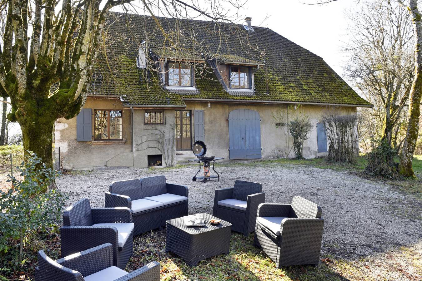 Appartement entier, La Grange de Jean - 3 chambres avec jardin à 300m du Lac d'Annecy in Sévrier, Parc naturel régional du Massif des Bauges