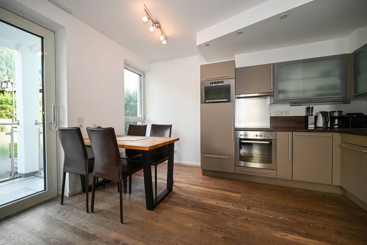Ganze Wohnung, Apartment Glacier View 12.1. with balcony in Hohe Tauern, Kaprun