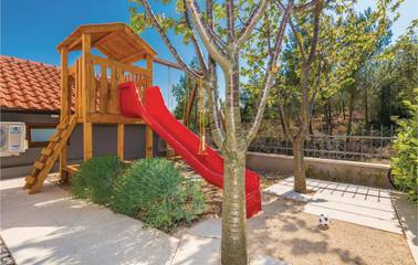 Ferienhaus für 15 Personen in Donji Karin, Zadar, Bild 3