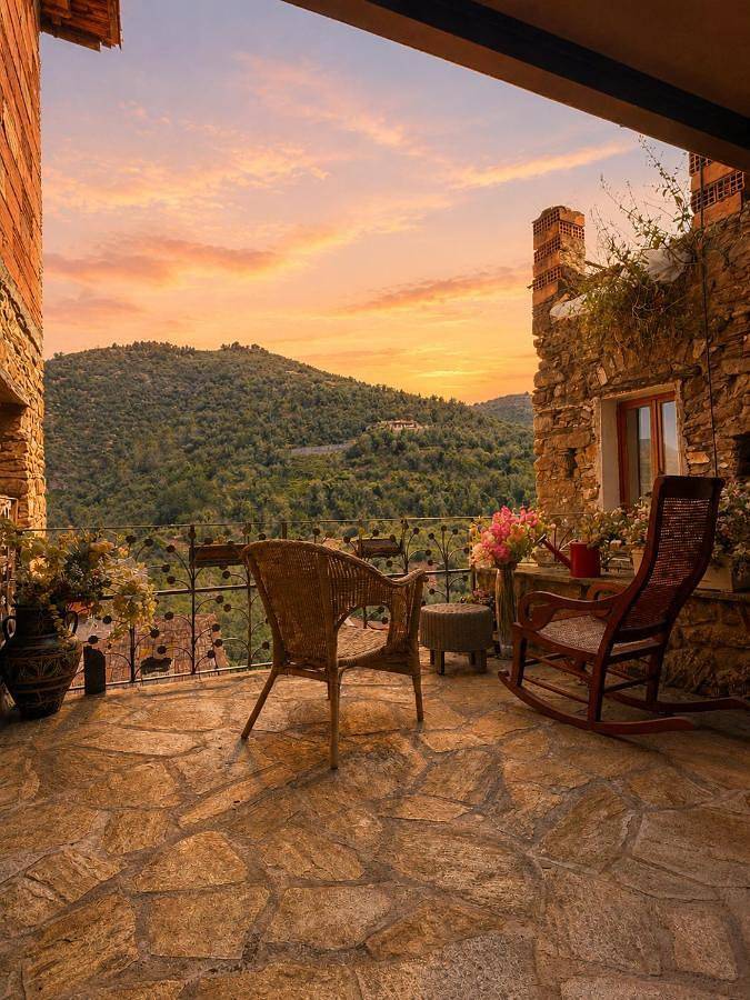 Maison d’hôte pour 2 personnes, avec Terrasse à Apricale
