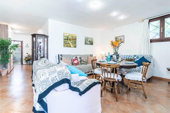 Gîte pour 4 personnes, avec jardin à Cannigione - 4