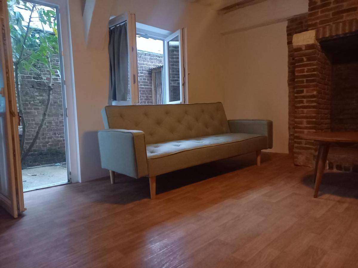 Appartement entier, Charmant 2 pièces in Sainte-Honorine-du-Val-de-Seine, Région du Havre