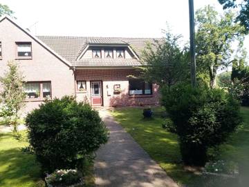 Ferienwohnung für 2 Personen, mit Garten und Terrasse, mit Haustier in Leer und Umgebung