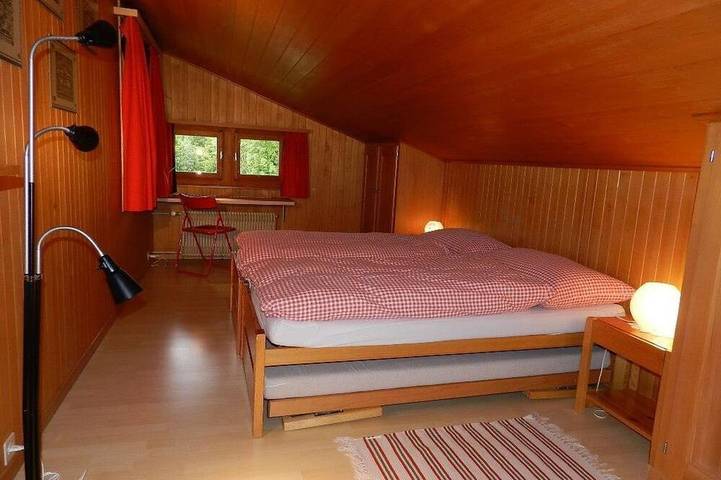 Ganze Wohnung, La Sarine 324 Appartement/Fewo, Dusche oder Bad, Wc 6-Bettwohnung in Gstaad, Saanen