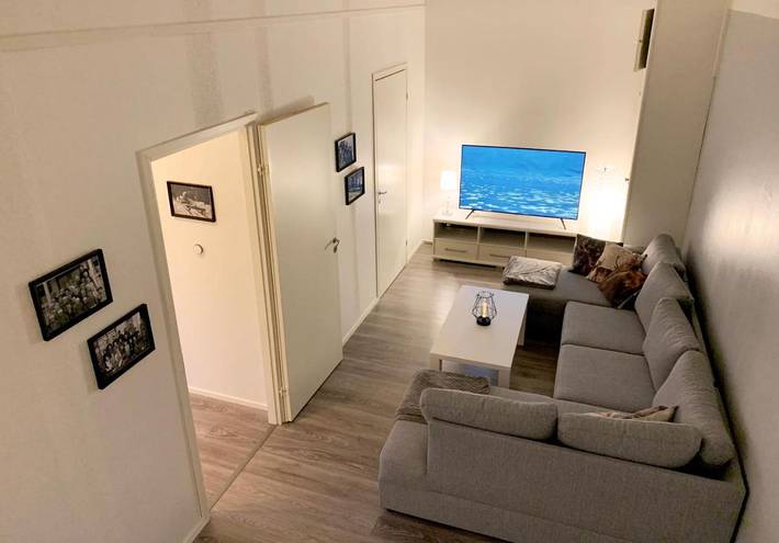 Appartement de vacances pour 16 personnes, avec vue et jardin ainsi que piscine et sauna, animaux acceptés