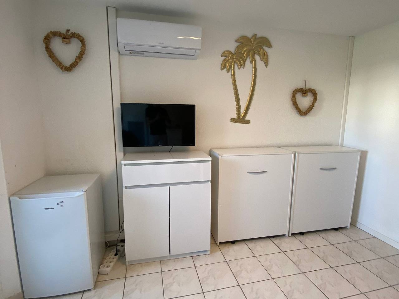 Studio entier, Studio à Saint-Cyprien – Accès plage, piscine, terrasse in Saint-Cyprien, Côte d'Améthyste
