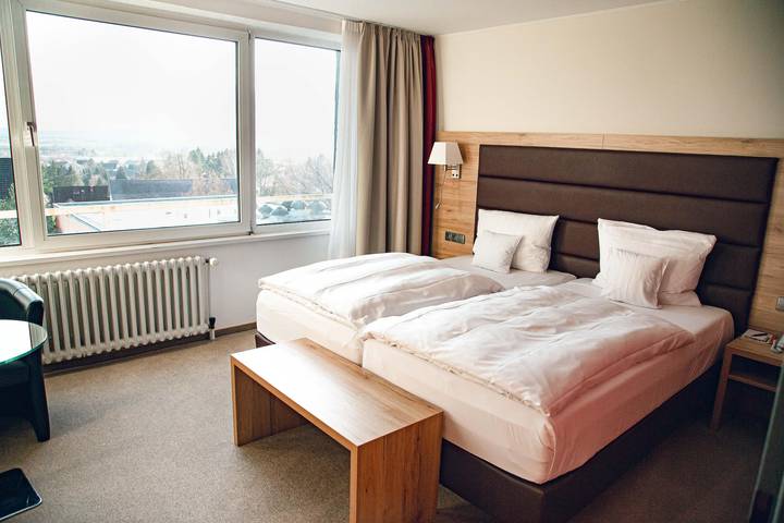 Hotel, mit Whirlpool und Sauna in Einbeck