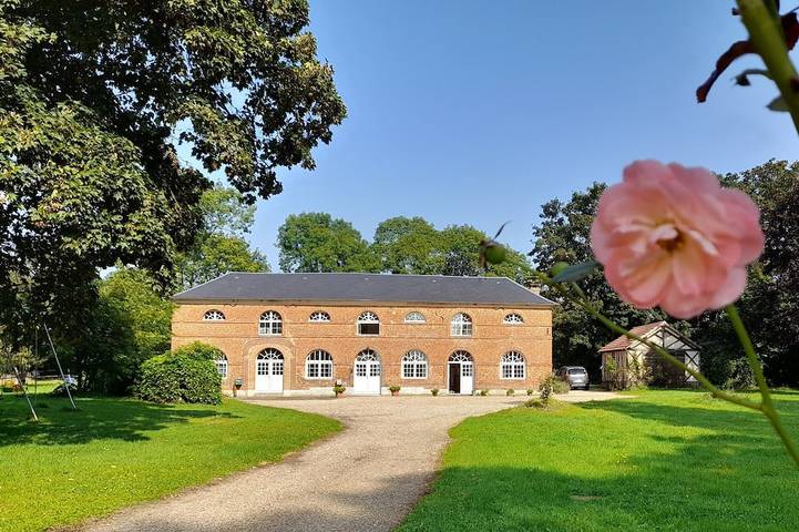 Location de vacances pour 6 personnes, avec jardin, animaux acceptés dans La Chapelle-du-Bois-des-Faulx