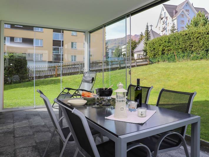Ferienwohnung für 4 Personen, mit Ausblick und Terrasse sowie Garten in Davos - 4