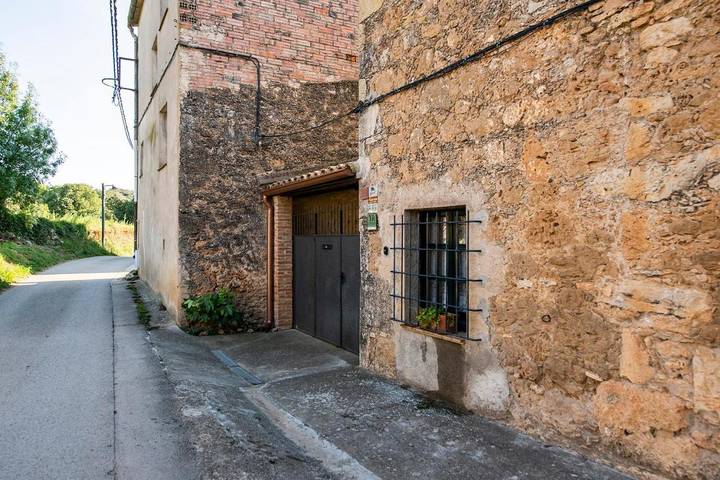 Casa de vacaciones para 8 personas, con vistas y jardín, Se admiten mascotas en Pla de l'Estany - 3