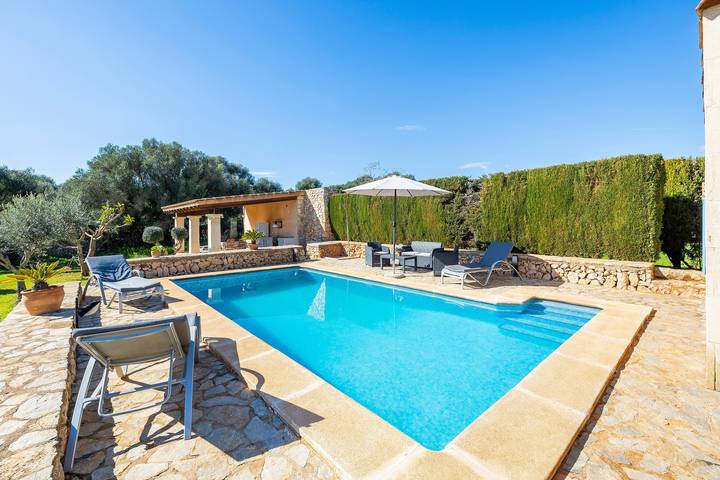 Villa for 4 people, with garden - 1