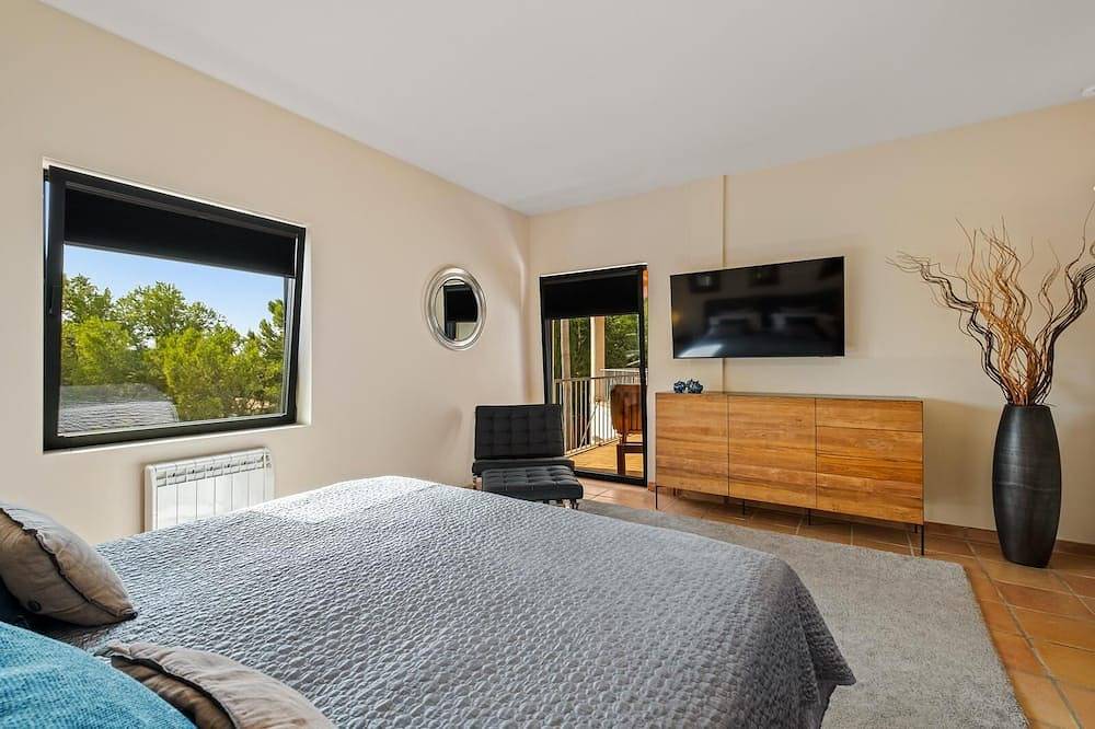 Luxury 4 bed Villa with private pool Bendinat in Cas Catala, Calvià