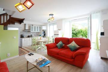 Location de vacances pour 5 personnes, avec vue sur le lac et vue à Villefranche-de-Rouergue