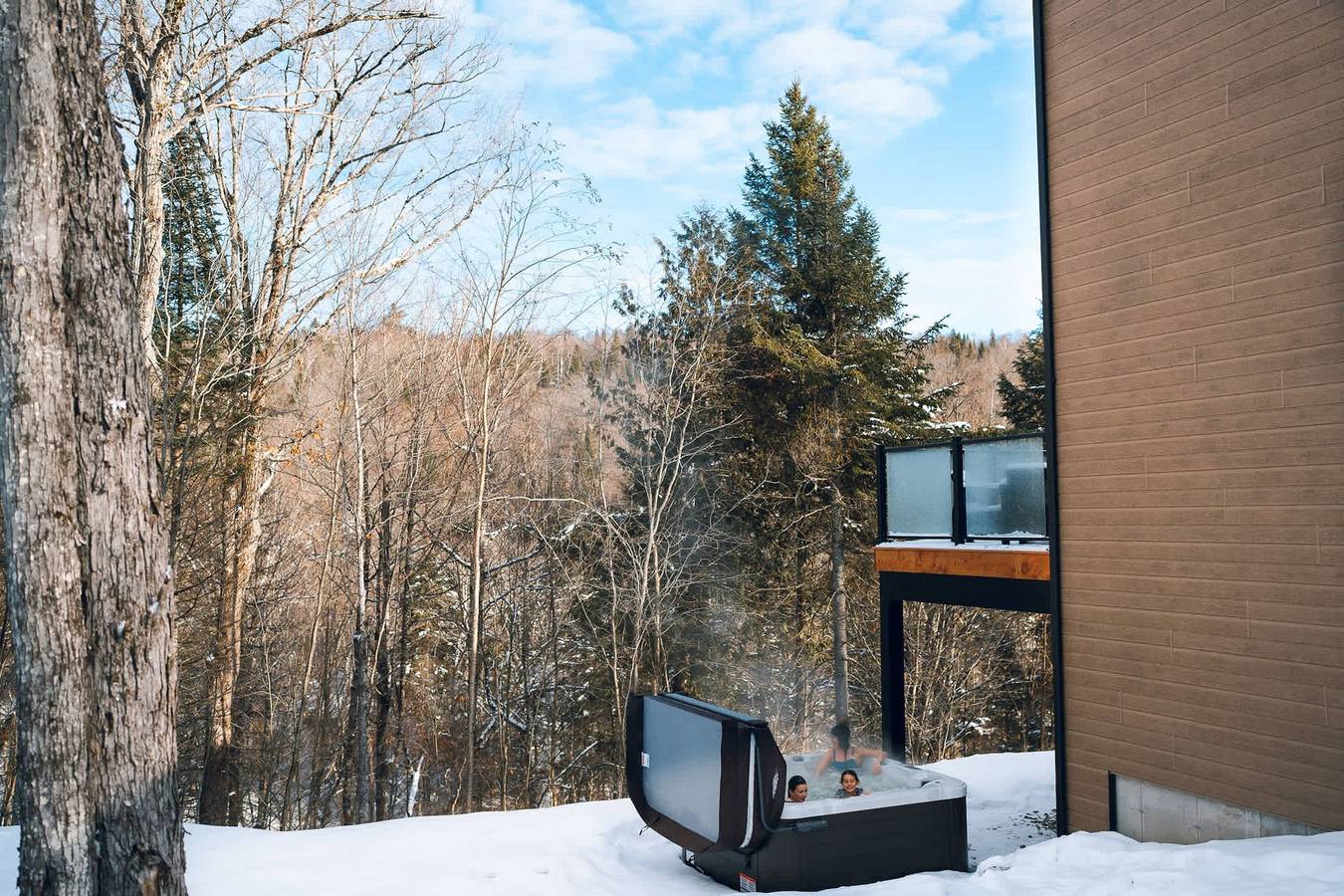 Y  ti de Tremblant - Spa   Forest Charm in La Conception, Quebec