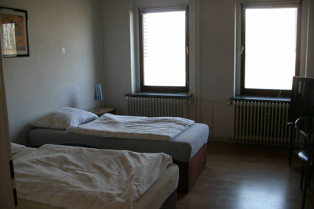 Ganze Wohnung, 1 Ferienwohnung für bis zu 6 Personen in Schöningen, Braunschweig und Umgebung